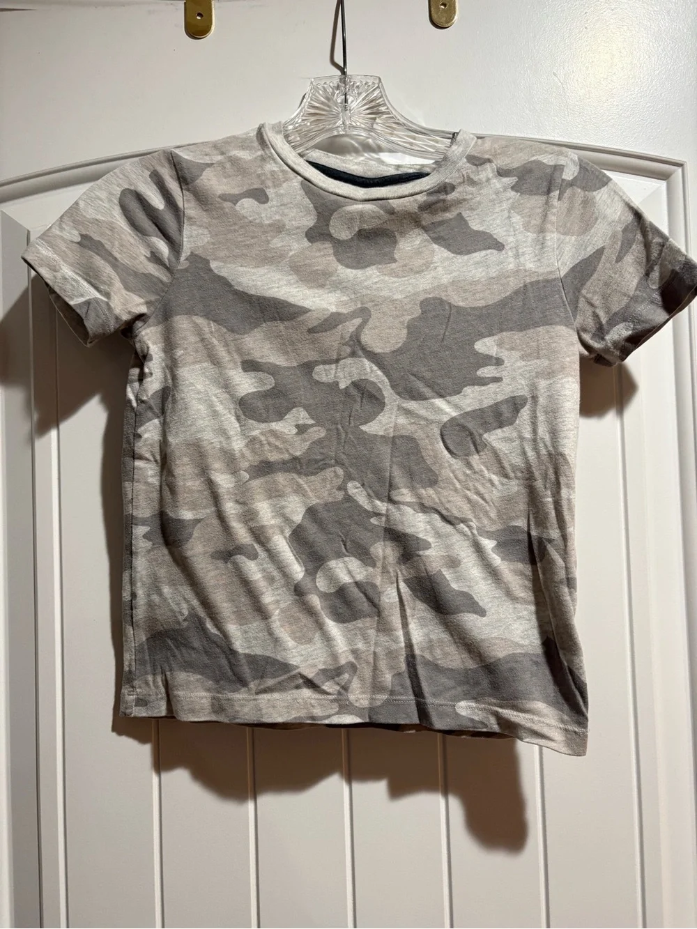 👟OLD NAVY Camo Tee